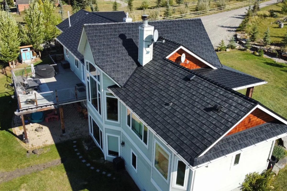 A Homeowner's Guide to Types Of Roof Shingles and Their Cost 5 Rubber Shingles